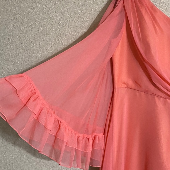 NWT Ieena for Mac Duggal Orange One Sleeve Ruffled Hem Gown 55924 Size 8 - Picture 8 of 16